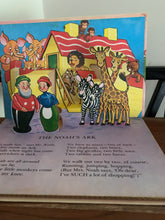 Noddy in Toy Village - A Pop-up Picture Book