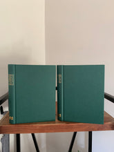 The Macmillan Alice: Alice's Adventures in Wonderland and Alice Through The Looking Glass