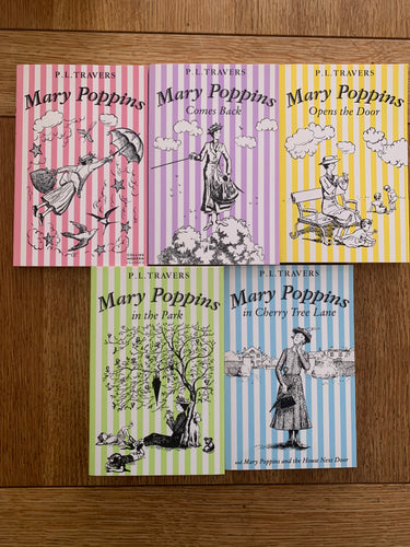 Mary Poppins complete five book set