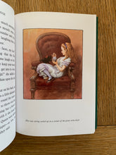 The Macmillan Alice: Alice's Adventures in Wonderland and Alice Through The Looking Glass