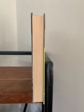 The Message in the Hollow Oak