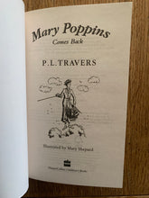 Mary Poppins complete five book set