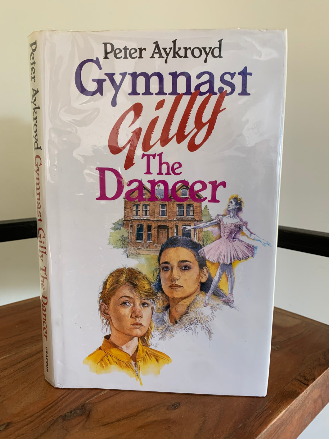 Gymnast Gilly the Dancer