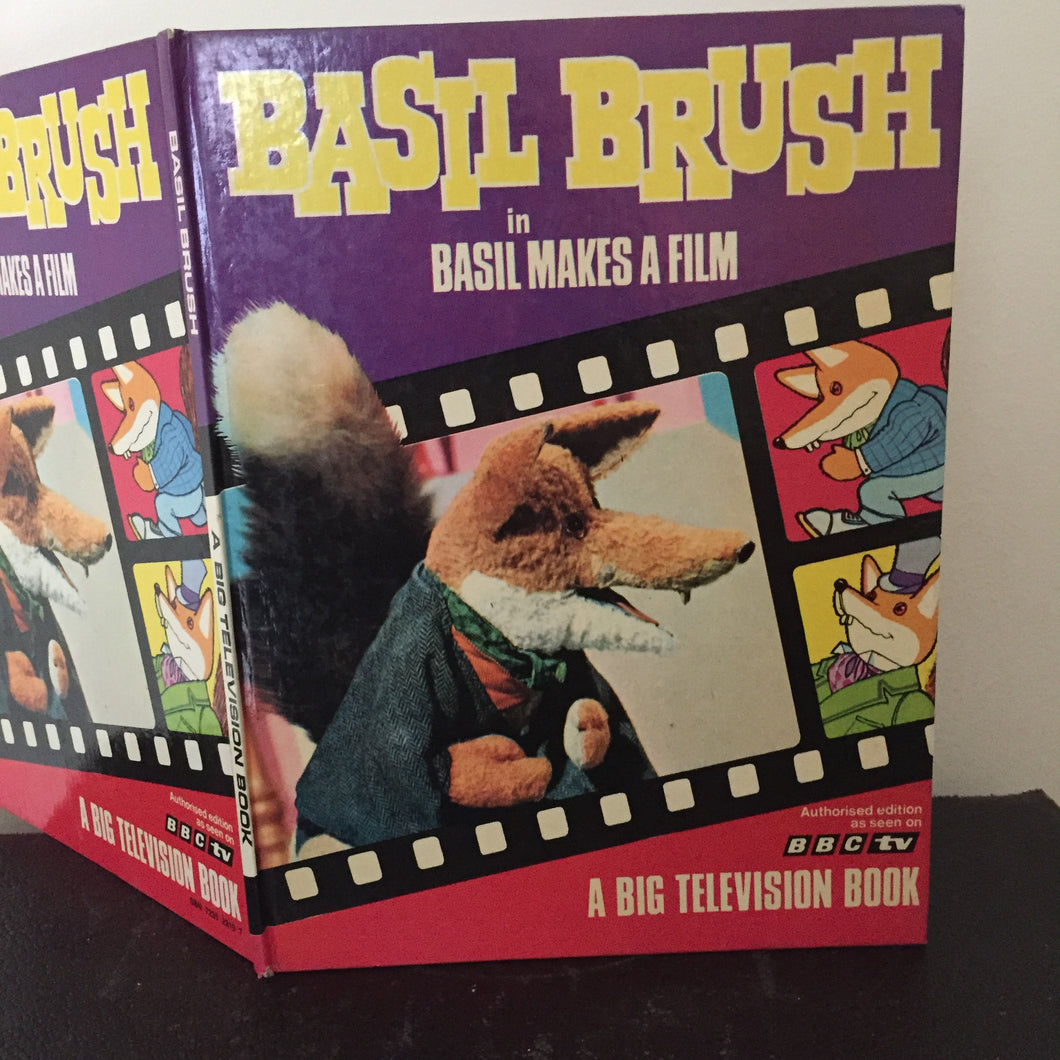 Basil Brush in Basil Makes A Film