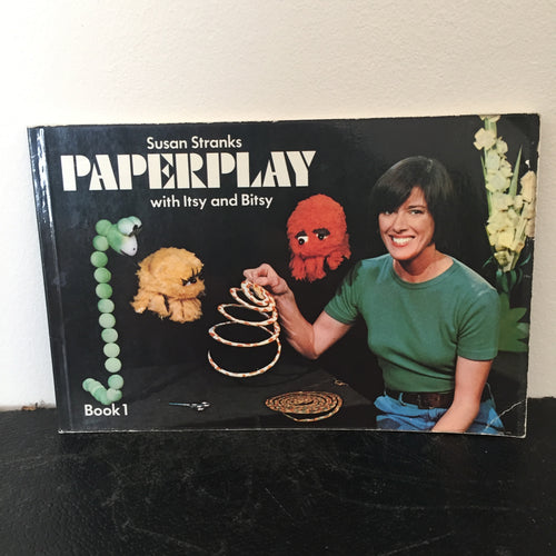 Paperplay with Itsy and Bitsy: Book 1