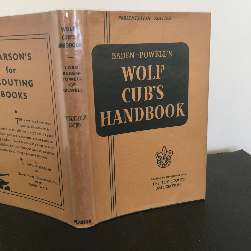 The Wolf Cub's Handbook - Presentation Edition