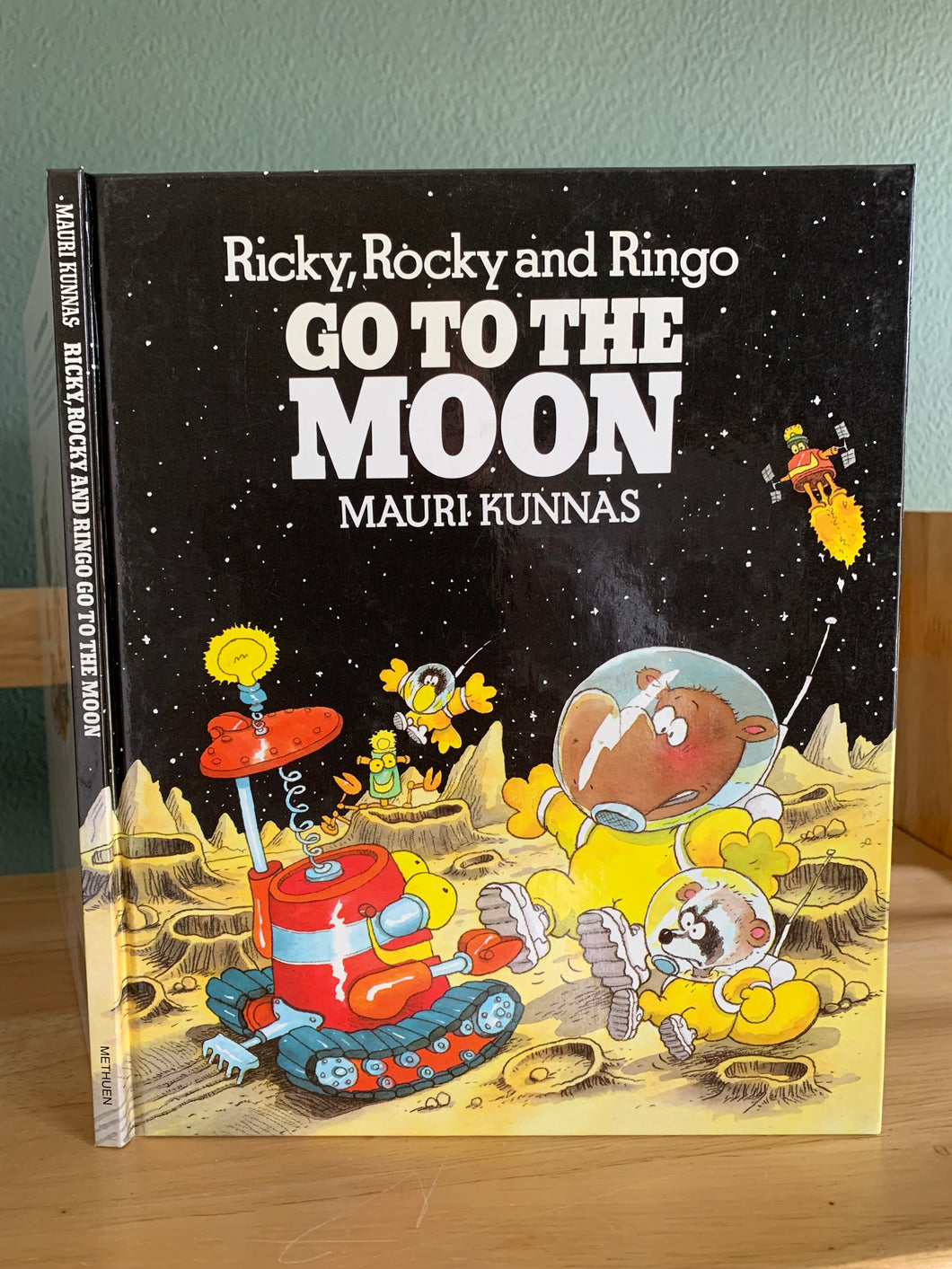 Ricky, Rocky and Ringo Go To The Moon