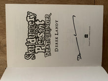 Skulduggery Pleasant - Death Bringer (signed)